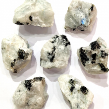 Charger l'image dans la galerie, PIERRE DE LUNE ARC-EN-CIEL