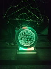 Charger l&#39;image dans la galerie, Fleur de vie 3D en Cristal sur led
