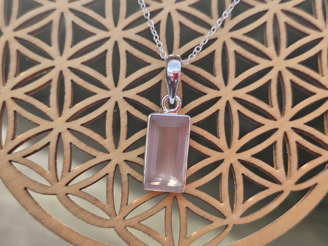Pendentif en argent QUARTZ ROSE