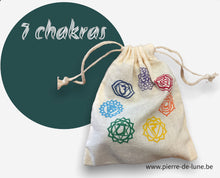 Charger l&#39;image dans la galerie, Sac en jute avec pierres des « 7 chakras »
